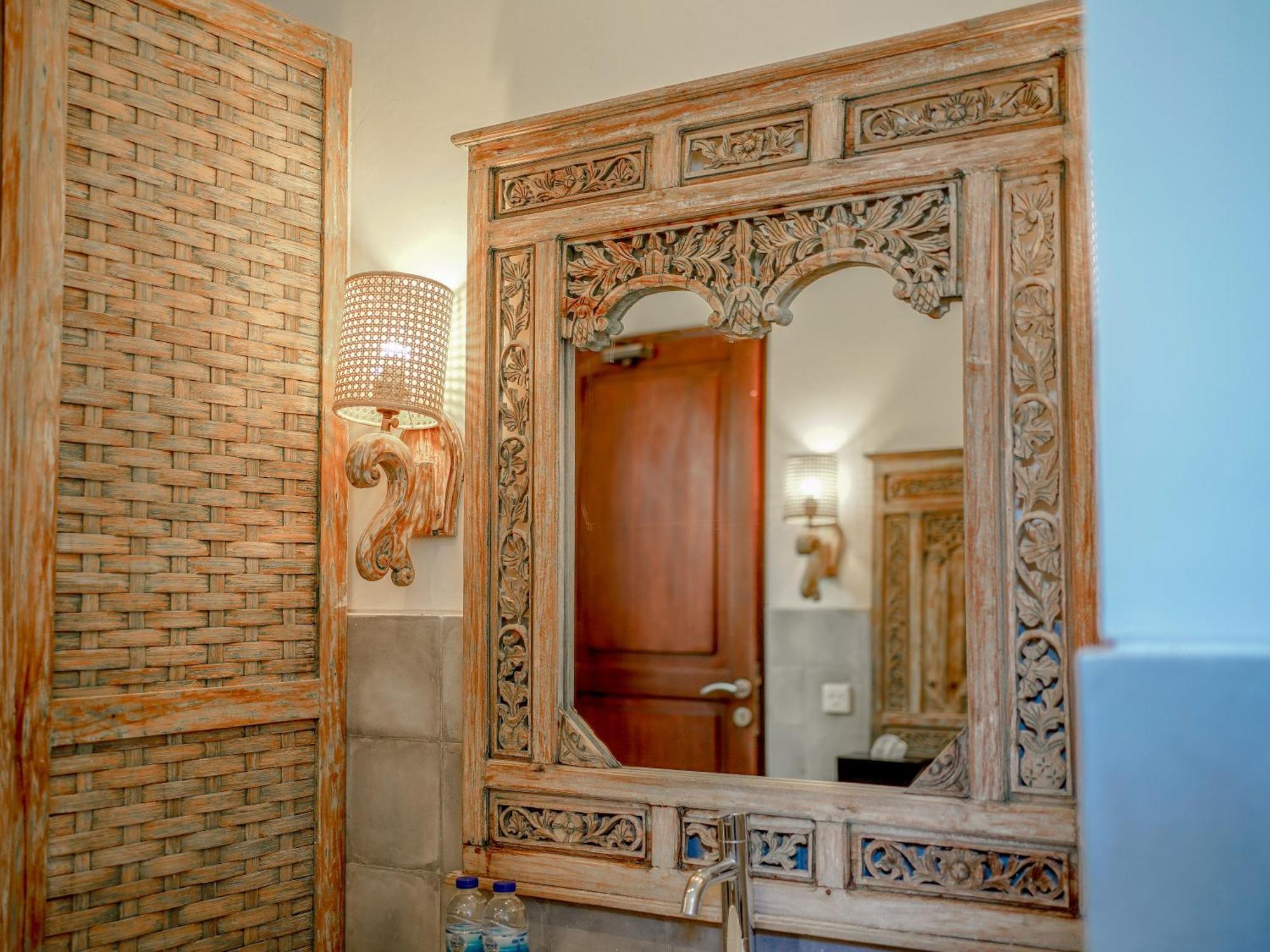 New Pondok Sara Villas Seminyak Dış mekan fotoğraf